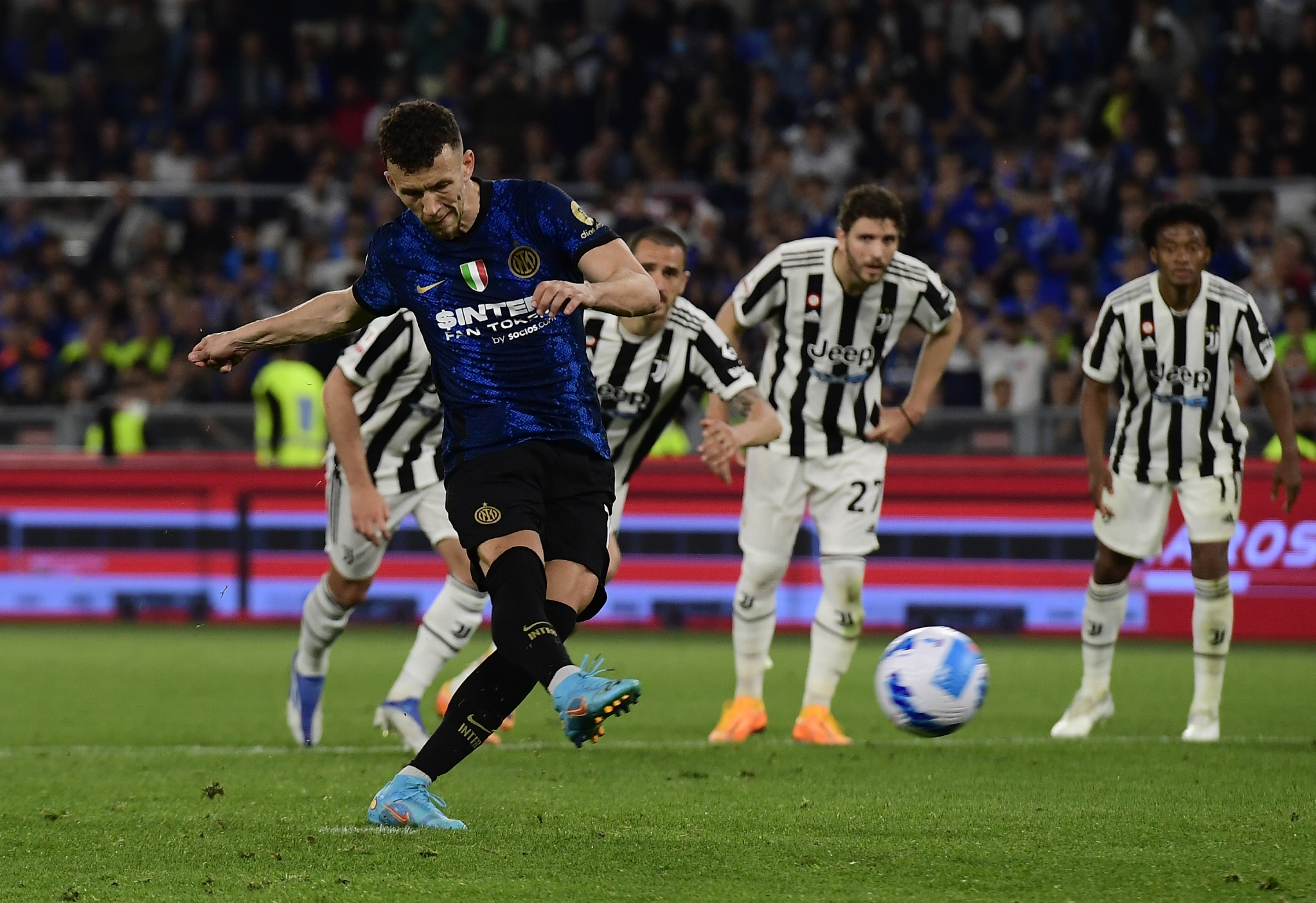 英雄联盟-意大利杯赛前走向成谜，广州队强势反弹，信心回归，心理建设被强调