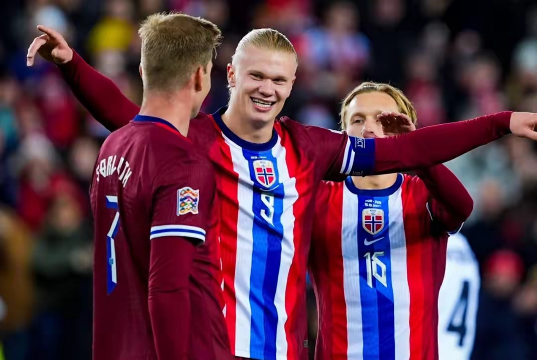 英雄资料-关于赛地聚焦：欧联清晨热度飙升，利物浦状态回暖，底气十足，纪律约束更严格的信息